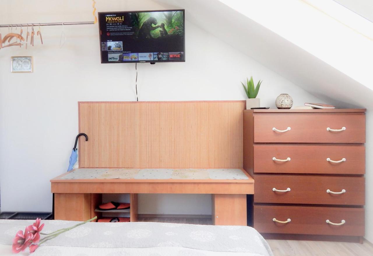 Apartman Castle View Cesky Krumlov Bagian luar foto